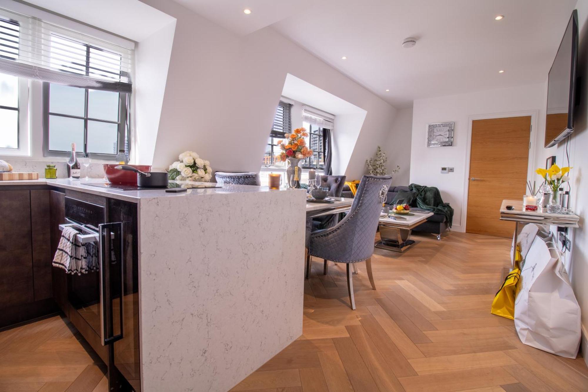 Luxurious 1-Bedroom Penthouse In Marble Arch 71 London Luaran gambar
