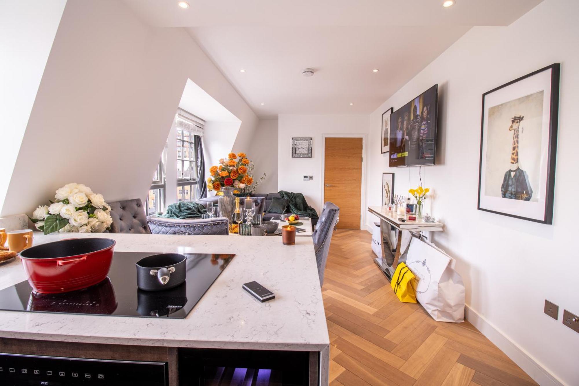 Luxurious 1-Bedroom Penthouse In Marble Arch 71 London Luaran gambar