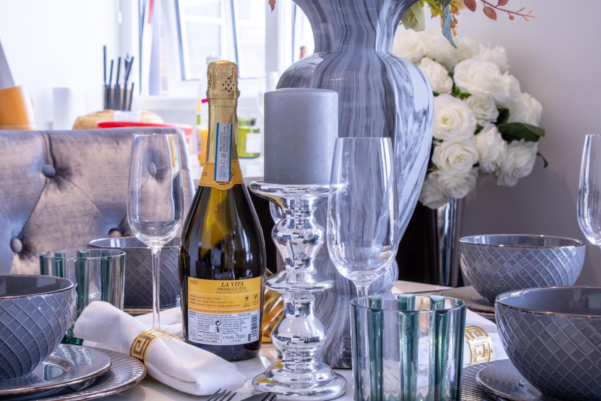 Luxurious 1-Bedroom Penthouse In Marble Arch 71 London Luaran gambar
